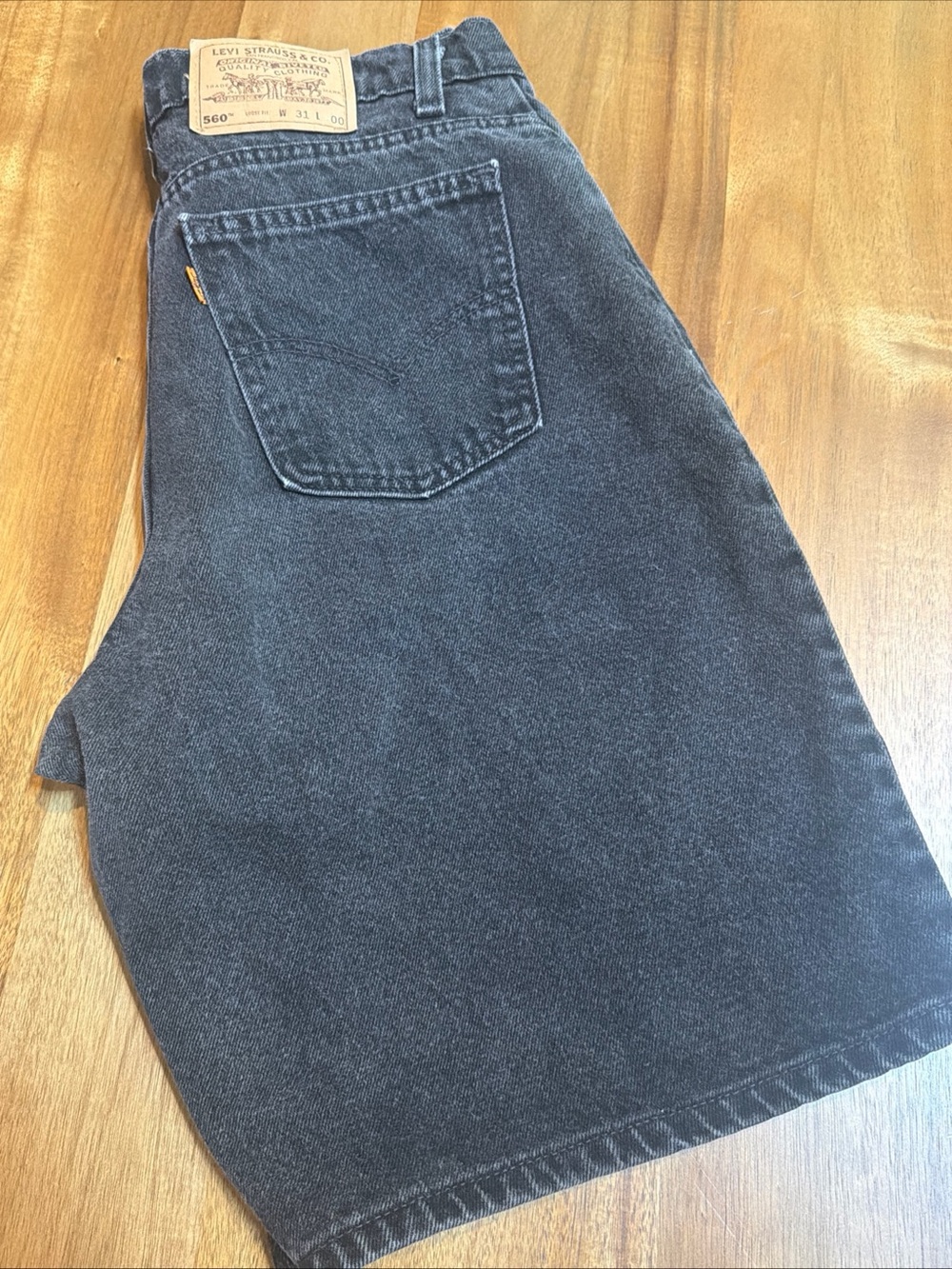 Vtg 90s Levis 560 Orange Tab Black Denim Shorts Jorts Loose Fit Sz 31
